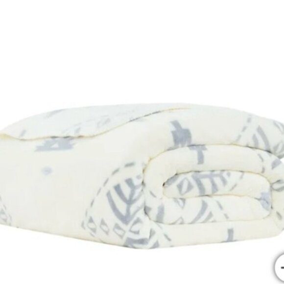 Pendleton Tribal Shera Plush Throw NWT - Picture 2 of 4